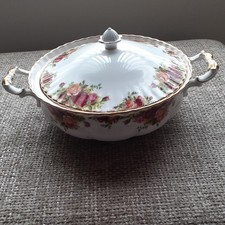 Royal Albert Old Country Roses Twin Handled Lidded Serving Tureen