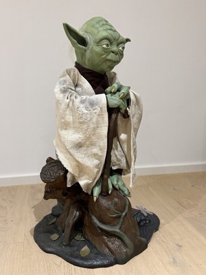 Meister Yoda Figur 1:1 lifesize Star Wars Unikat Dagobah Basis Handarbeit Jedi