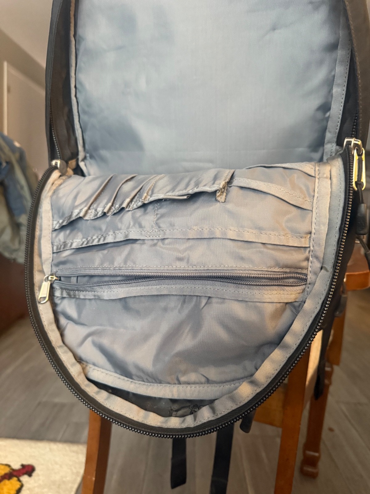 Northface Mainframe laptop backpack - image 3