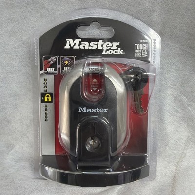 Master Lock TITANIUM, 187XD Shrouded Outdoor Padlock Magnum Series High Security