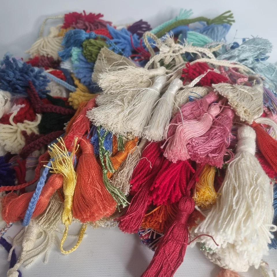 Gran Lote Artesanal Borlas Boho Costura Artesanal Hilo de Seda Hilo Colorido 1.8 lb Foto 2 de 4
