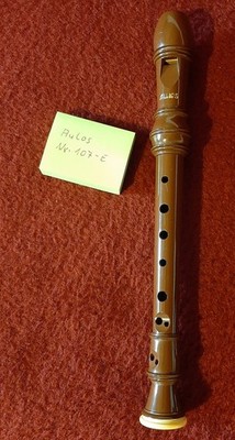 Aulos Sopranino-Blockflöte Nr. 107 in barocker Griffweise