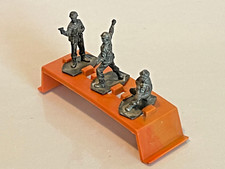 Three Unbranded WWII US Army Soldiers - Metal/1.5 in. High