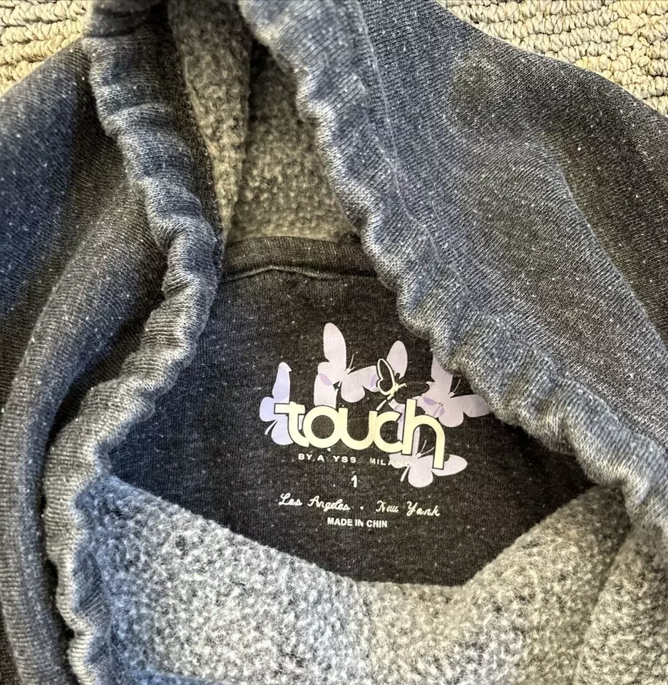 Moletom Boston Bruins Alyssa Milano Touch feminino gola alta preto GG - Imagem 3 de 4