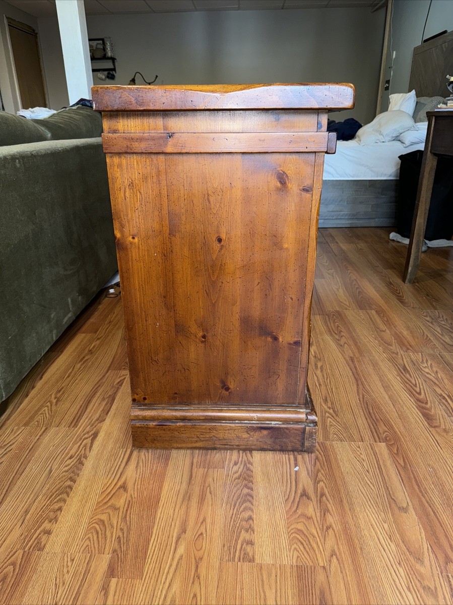 Used Solid Pine Bedroom Dresser with 8 drawers | eBay Used Solid Pine Bedroom Dresser with 8 drawers | eBay