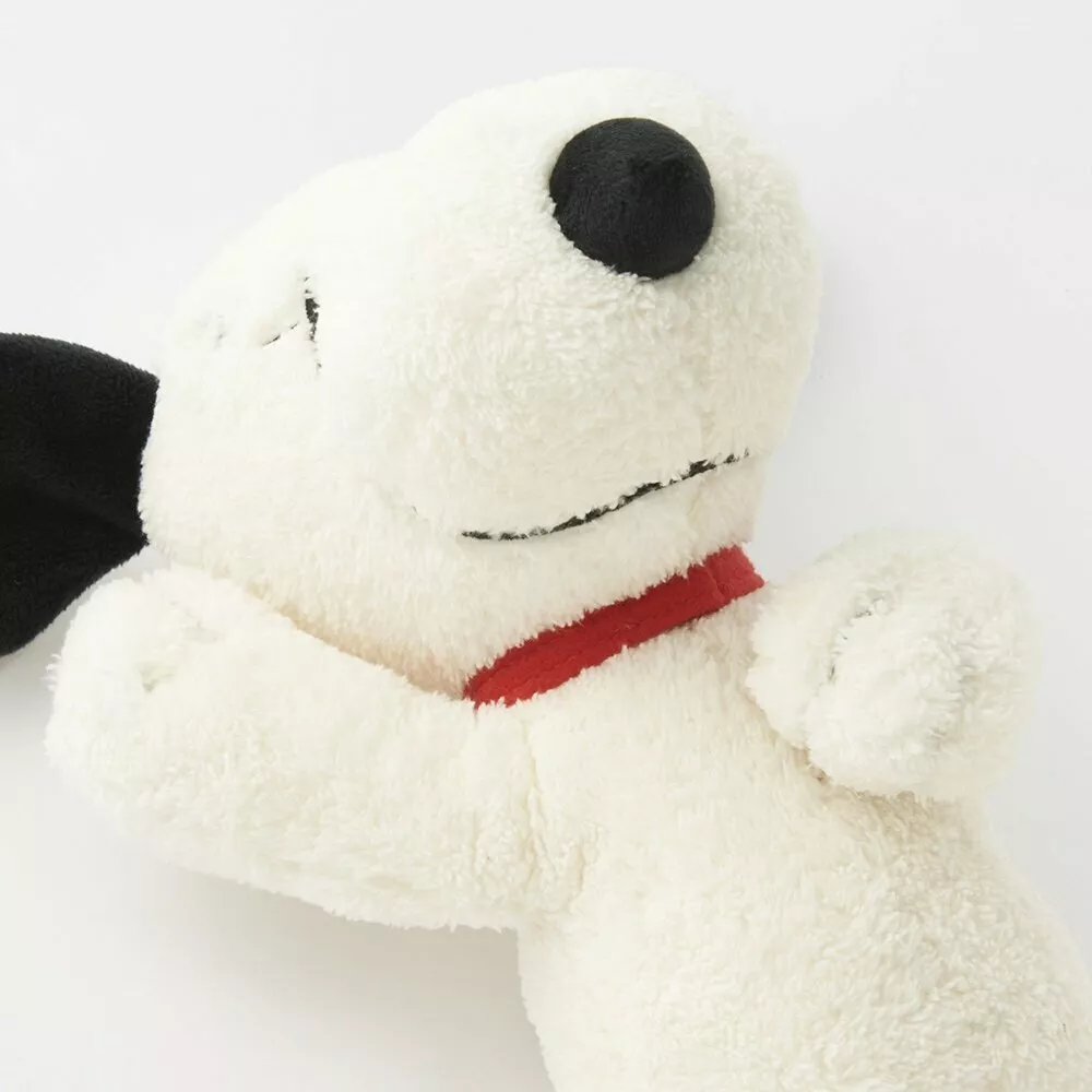 Uniqlo X Kaws Peanuts Snoopy Plush S