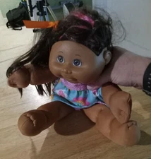 Cabbage Patch Kids Doll In Pig Tails Black Straight Hair W/Pink Streak WCT-73K