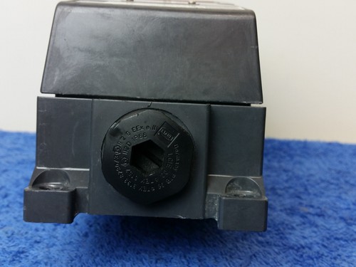 CEE Wandsteckdose Steckdose EEx 250V 16A Stahl 8575/13 – 306 Explosionsschutz - Bild 6 von 17