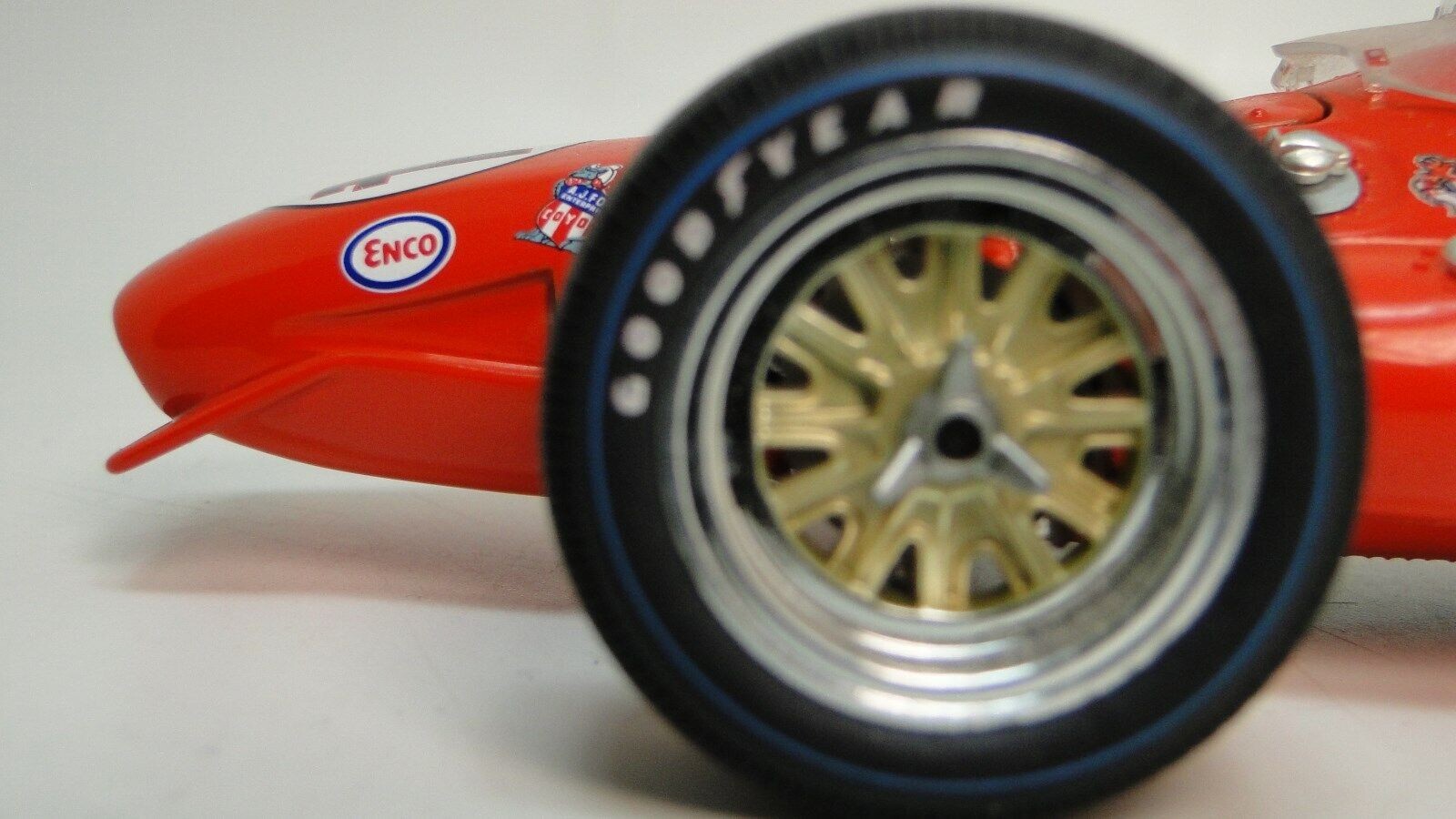 Ferrari Engine in 1967 Race Car w/Gold Wheel Rims 1:18 Scale Custom Metal Model