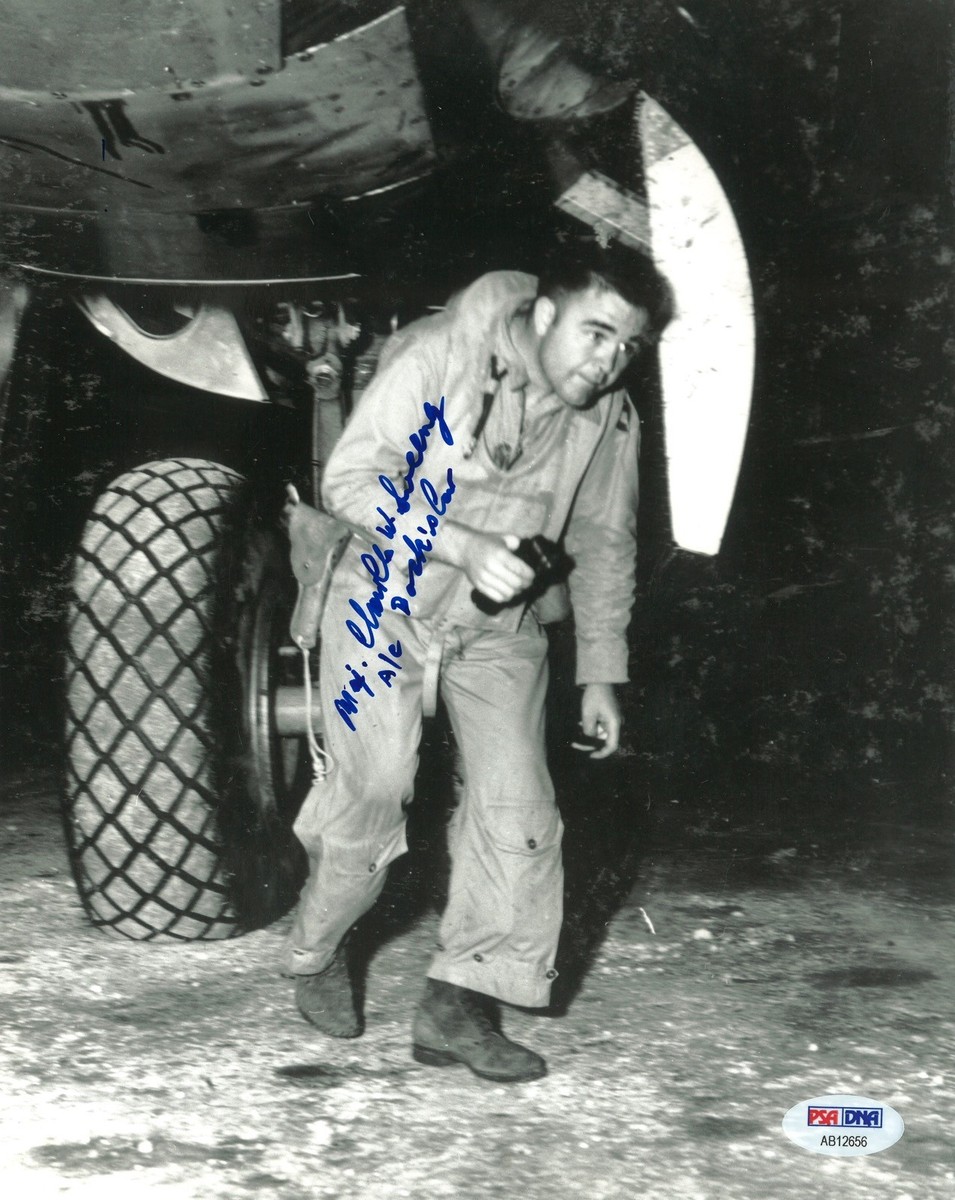 CHARLES SWEENEY SIGNED 8X10 PHOTO PSA DNA AB12656 (D) WWII PILOT
