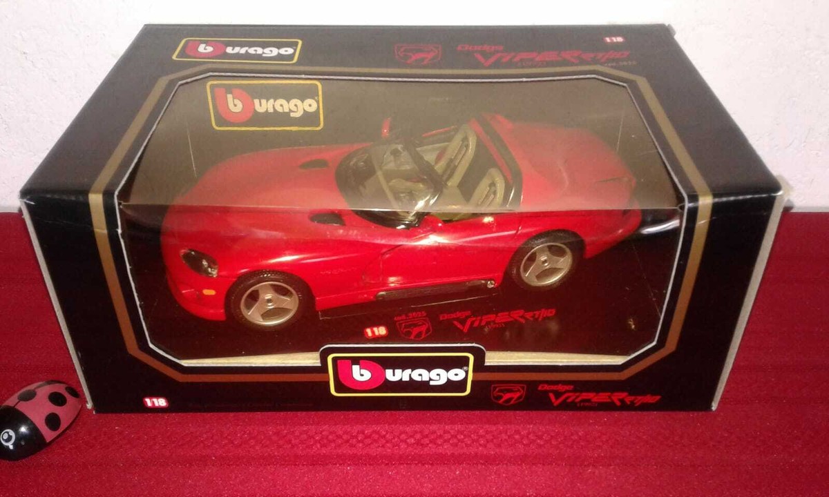 Burago 1992 Dodge Viper RT/10 moulé sous pression échelle 1