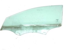 Porte avant et accessoires Infiniti Q30