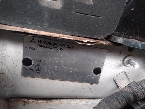 MITSUBISHI TRITON RIGHT FRONT POWER WINDOW MASTER SWITCH, 2015-2023 - Picture 12 of 12
