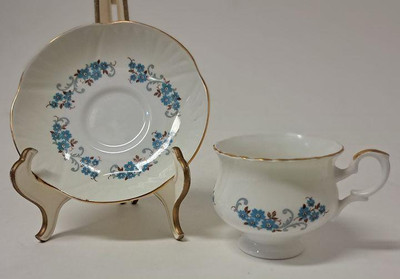 Crown Staffordshire Bone China Blue Flowers Tea Cup Saucer Made In  England