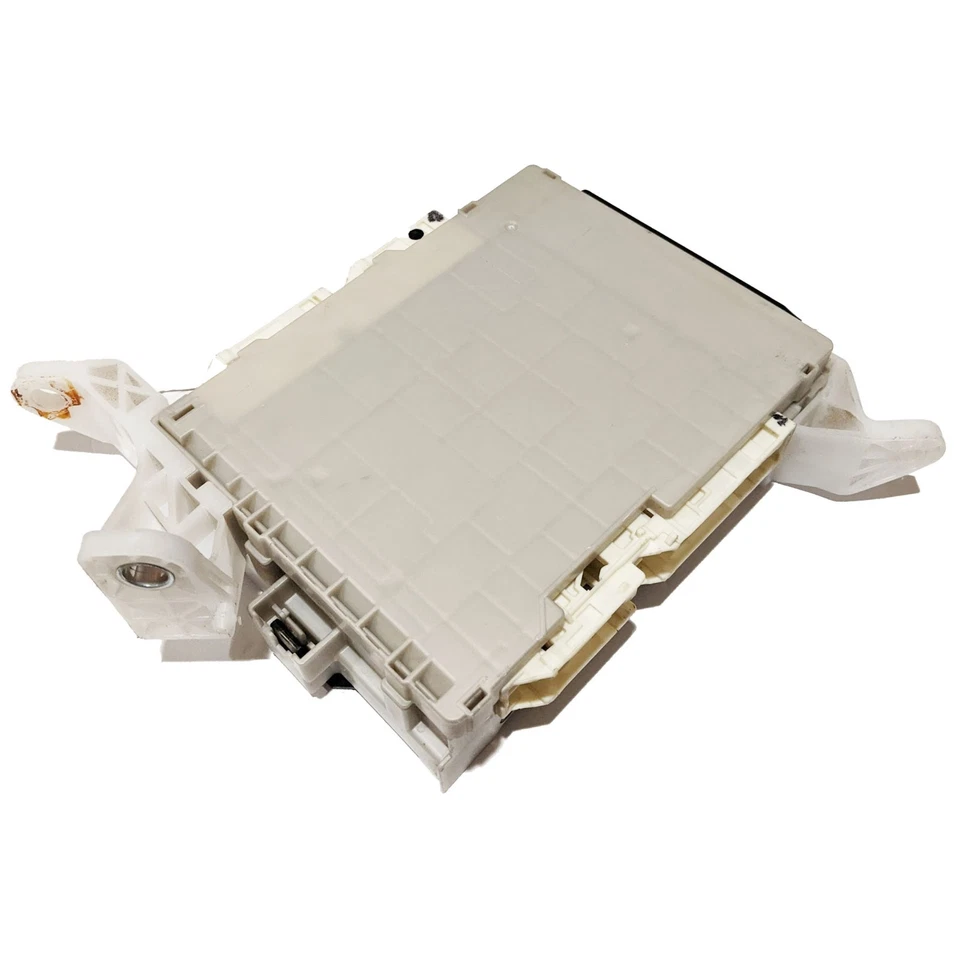 Módulo de control de caja de conexiones de red multiplexada OEM Lexus ES300h ES350 2013-2018 Foto 3 de 4