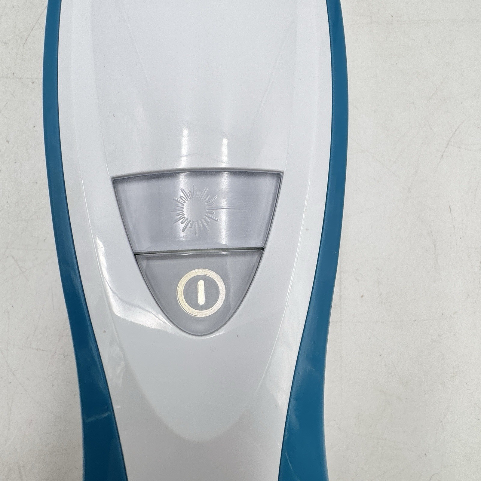 HairMax Ultima 9 Classic LaserComb Hair Growth Brush - No Charger