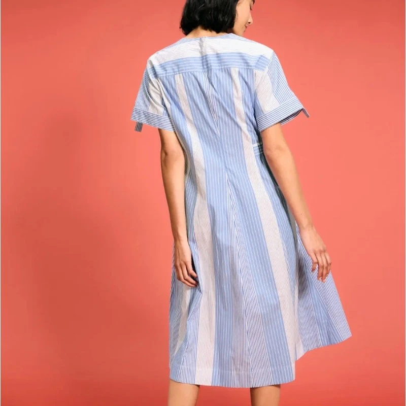 Vestido midi listrado branco azul 3.1 Phillip Lim tamanho 6 designer de algodão preppy $450 - Imagem 4 de 4