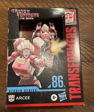 Transformers Studio Series Deluxe Class Arcee Action Figure 86-16
