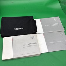 2017 Nissan Sentra Owners Manual With case