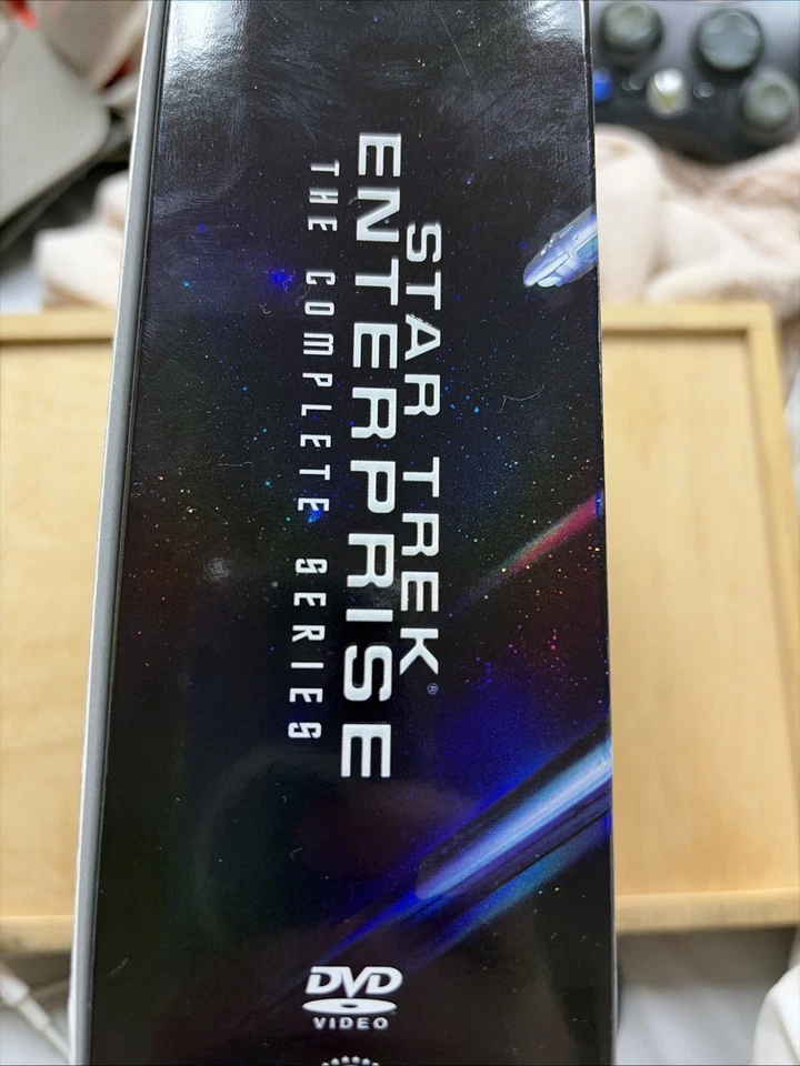 Star Trek Enterprise: The Complete Series, DVD Box Set - Image 4 of 4