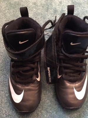 nike superbad shark cleats