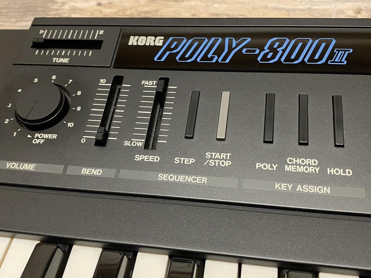 Korg Poly-800 II Additive Square Waveform Polyphonic Synthesizer