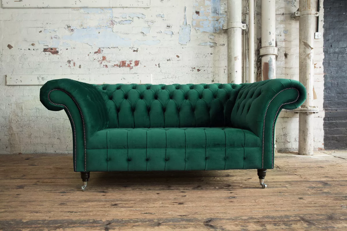 Emerald green chesterfield sofa deals
