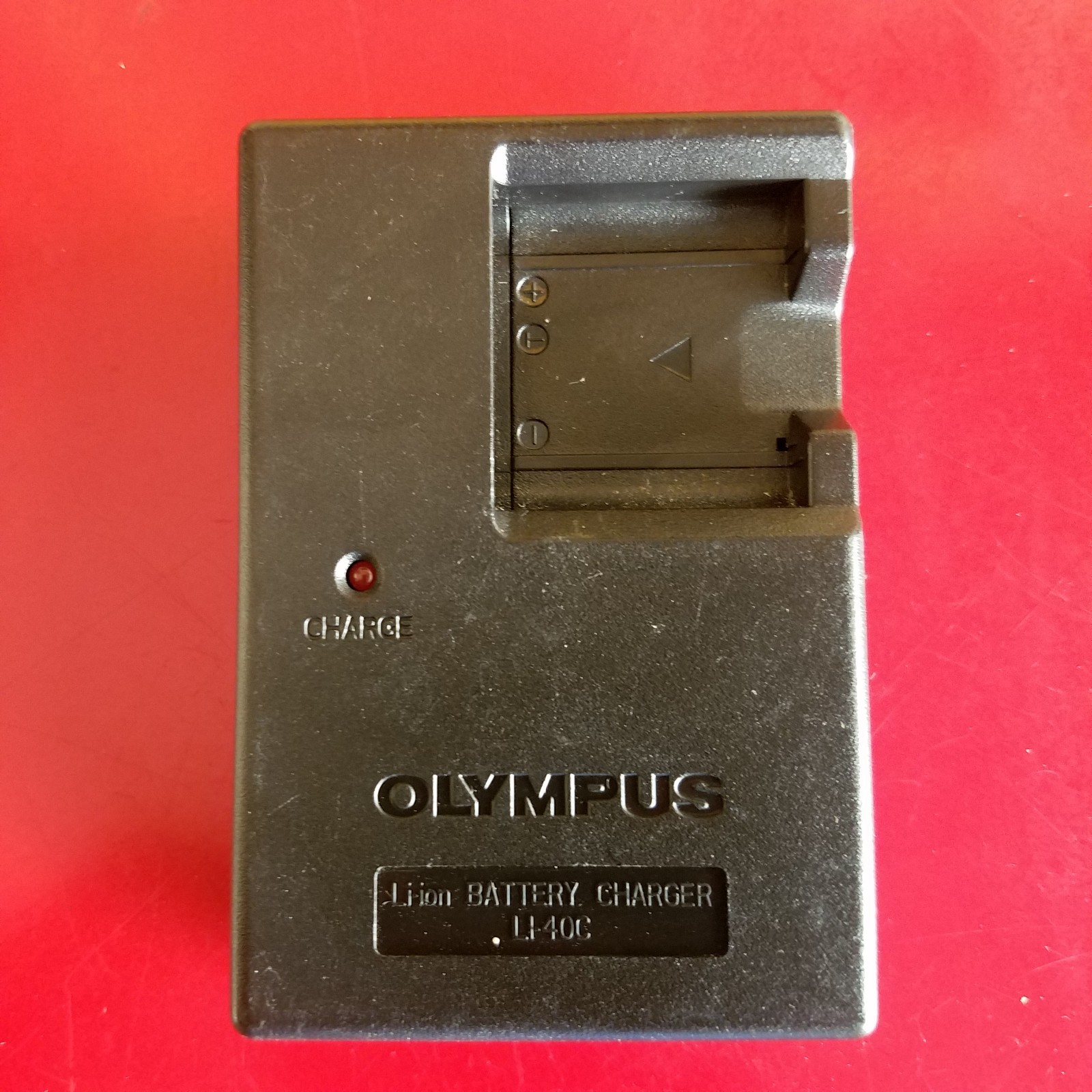 Olympus OEM Genuine Battery Charger LI40C eBay