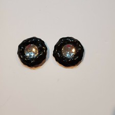 Lindsay Phillips Snaps Interchangeable black flower with rhinestone.