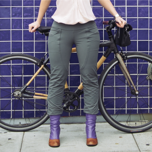 Iladora The Perfect Bike Pants Size 4 