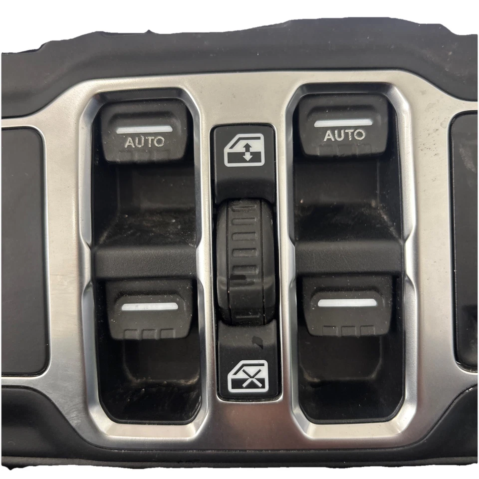 Jeep Wrangler 2019 interruptor de ventana principal con bisel y cubo multimedia OEM LKQ Foto 2 de 4
