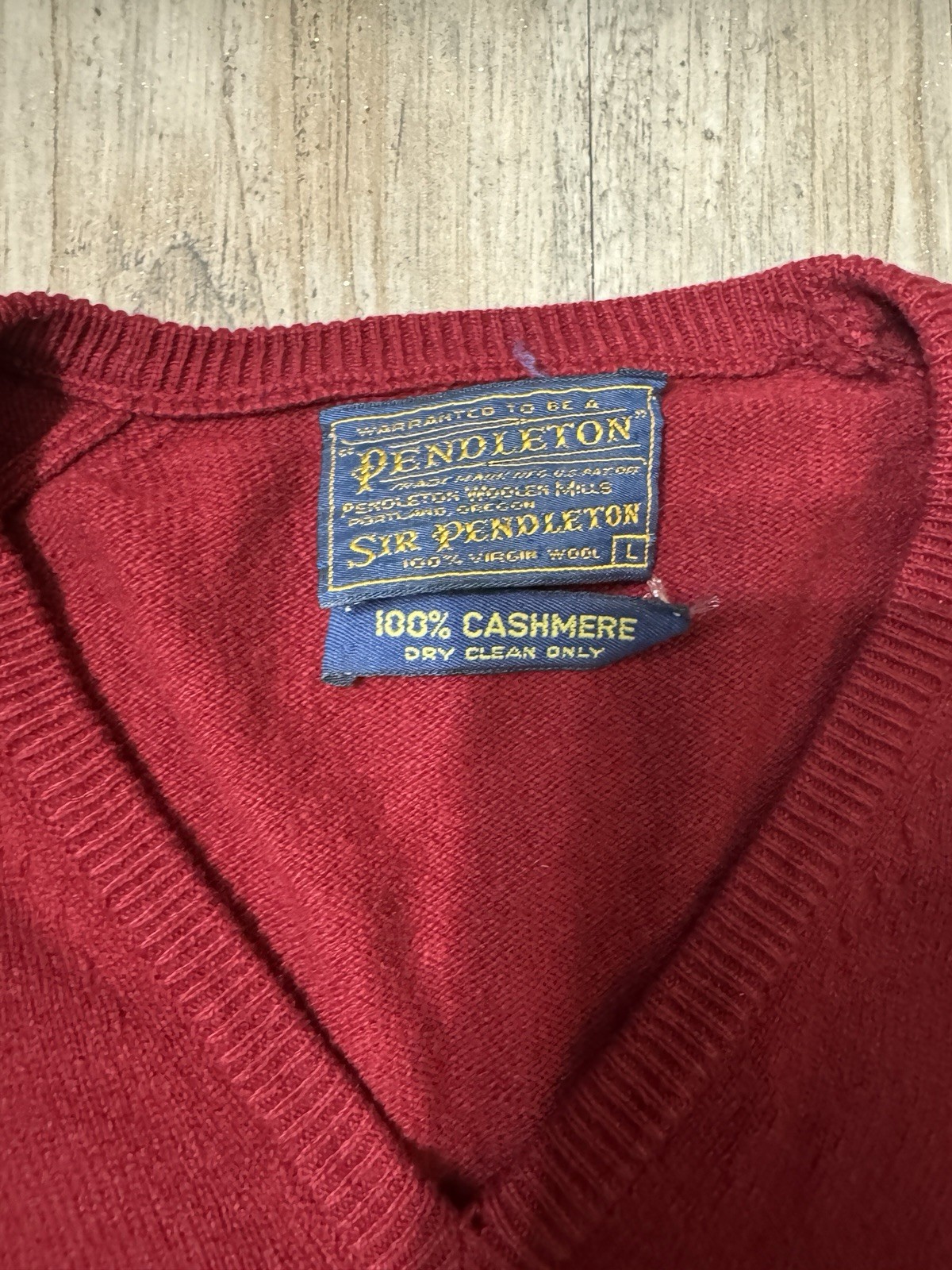 Pendleton Cashmere Red V-Neck Pullover Sweater Me… - image 2