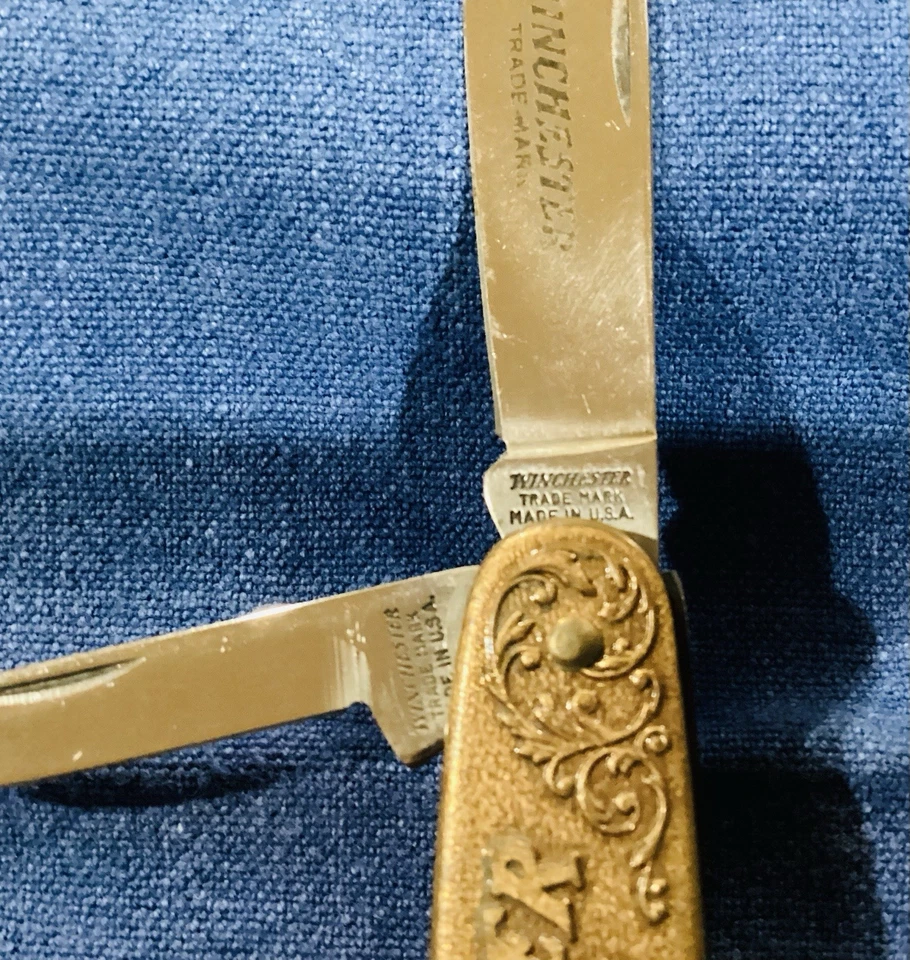 Vintage Rare Winchester 2 Blade Brass Pocket Knife - Image 3 of 4