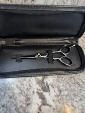 Viper Professional Haircutting Scissors Shears Stainless RH W/case   (N5)