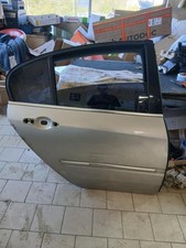 Porte arrière et accessoires Renault LAGUNA