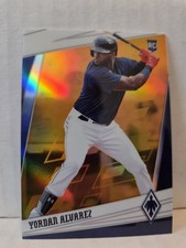 Yordan Alvarez 2020 Panini Chronicles #2 Neon Orange Prizm /17 Phoenix Rookie