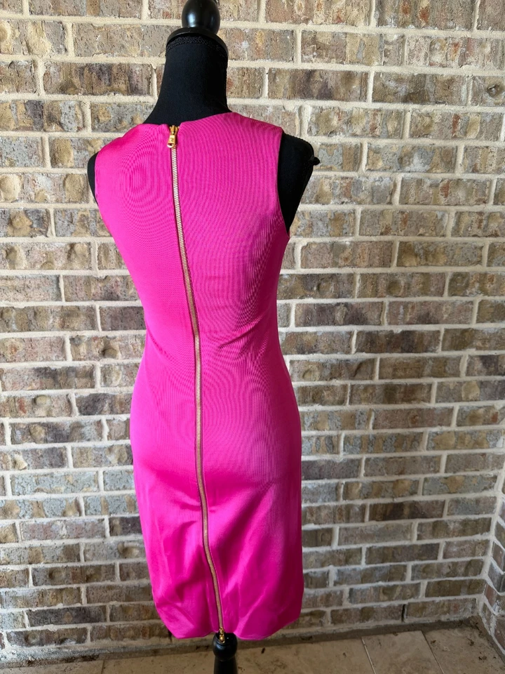 VERSACE Vestido Vaina Rosa Bodycon Ajustado Talla IT 38 EE. UU. Talla 2 Cuello Redondo Foto 4 de 4