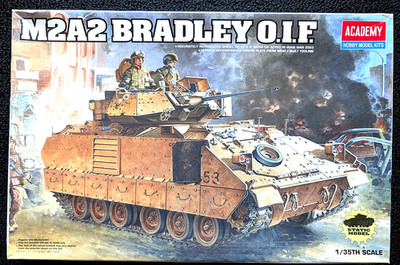 Academy 1/35 M2A2 Bradley O.I.F 13205 model IFV