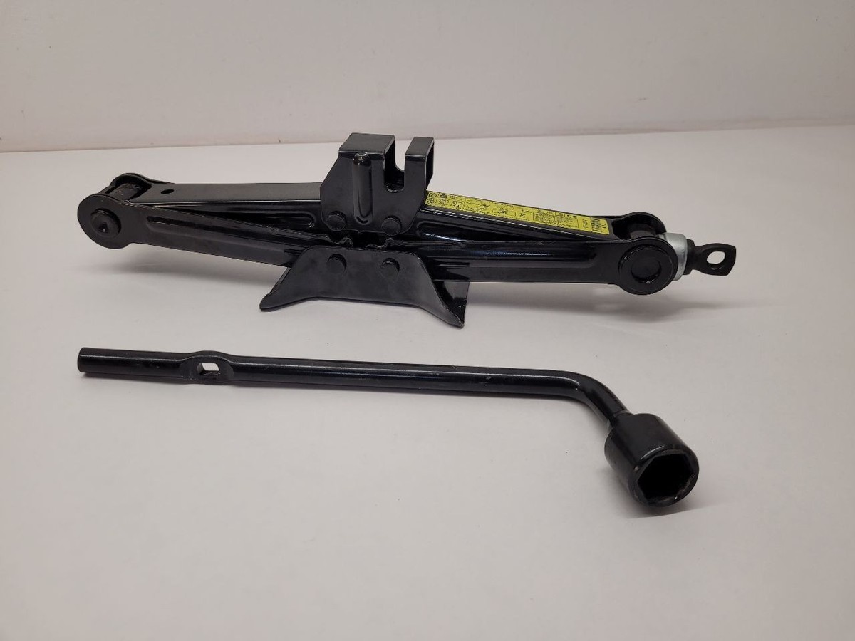 2016-2020 KIA OPTIMA Scissor Spare Tire Jack 09110B1000 16-20 | eBay