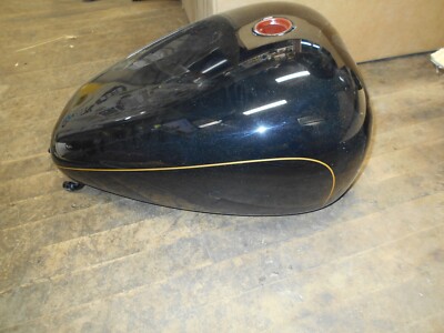 Victory V92 SPORT Cruiser  Special Edition BLACK W/ PIN GAS TANK 1013342-A2