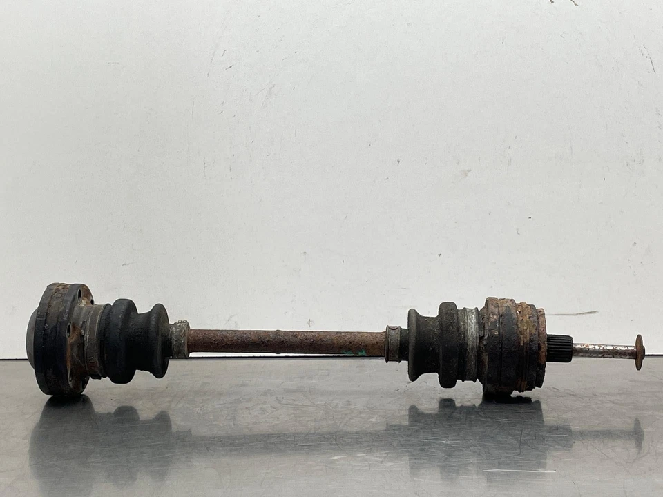 Mercedes 420 1987 4,2 tracción trasera OEM RH pasajero trasero derecho CV eje 86-91 Foto 4 de 4