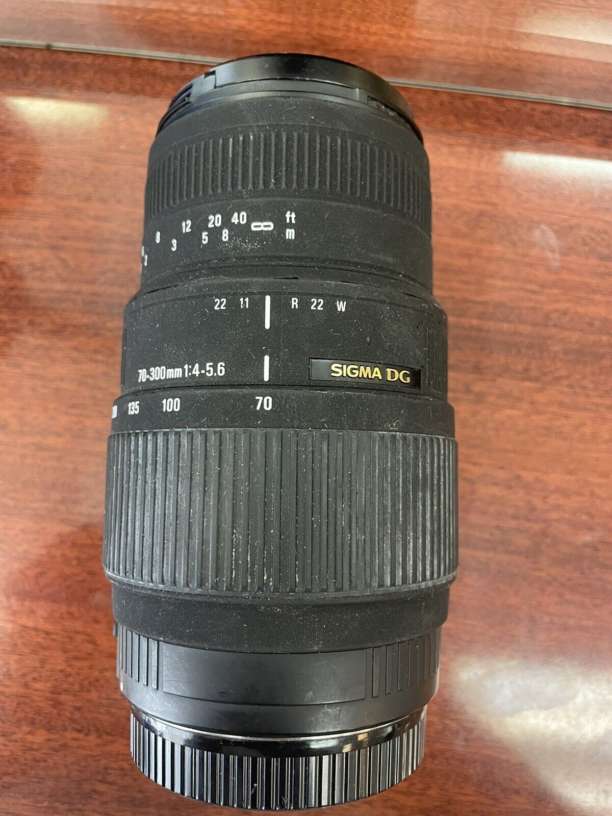 sigma 70-300mm 1:4-5.6 apo dg macro made in japan For Canon AF