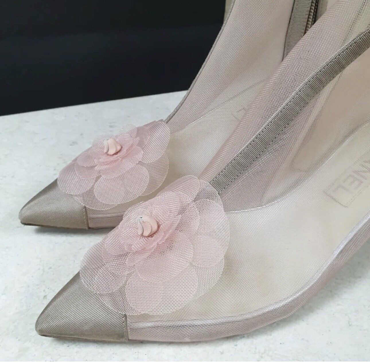 Chanel Pink Mesh and Grosgrain Flower Cap Toe Sho… - image 3