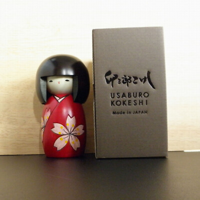 Süße Holzpuppe *** Sakura, die Blume / Neu gestaltete Kokeshi Puppe *** Blume