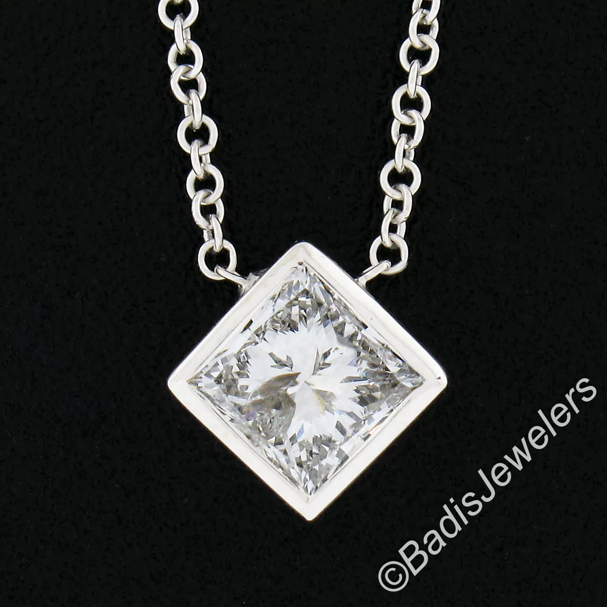 Princess Cut Solitaire Diamond Chain Pendant at Rs 65000 | डायमंड पेंडेंट्स  in Surat | ID: 24904059773