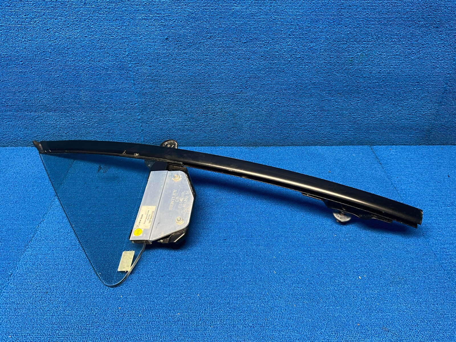 Bentley Continental GT 2007-2010 FRONT+LEFT Quarter glass