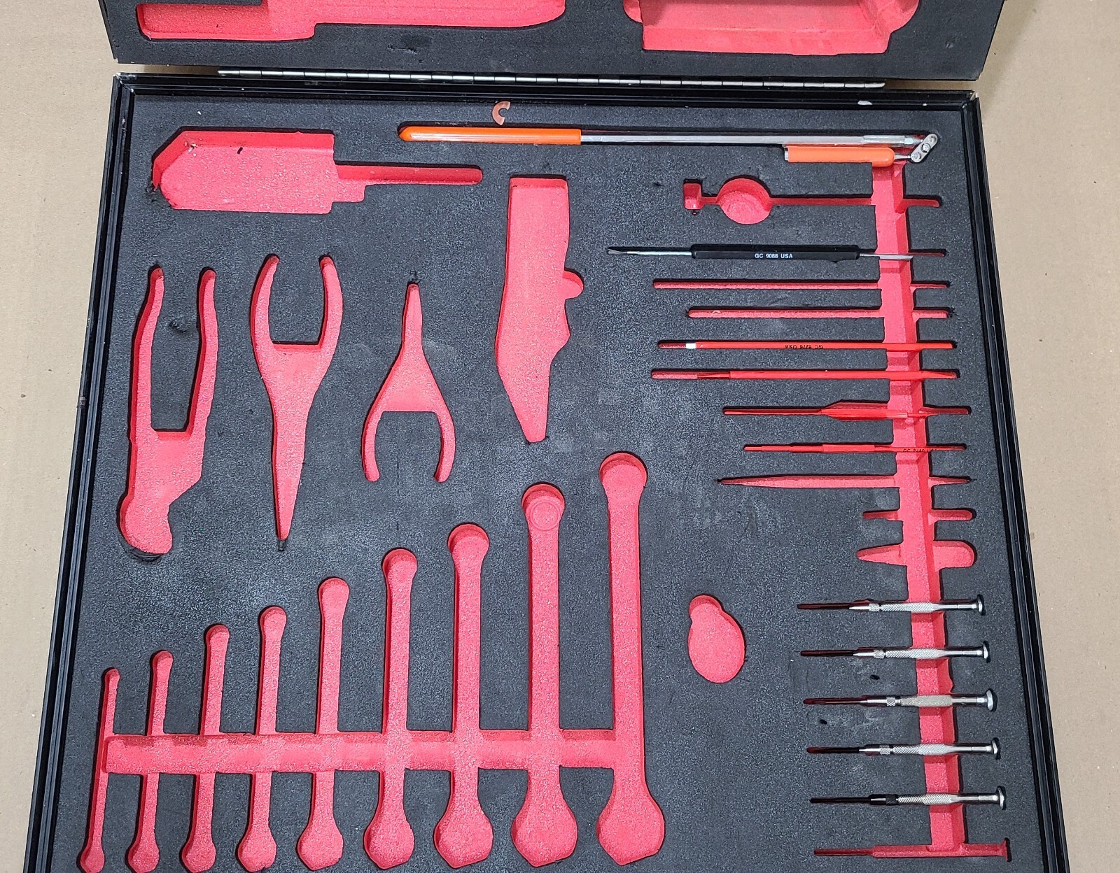 LotF TK105/G Kippertool Military Electronic System Tool Kit in Wilson