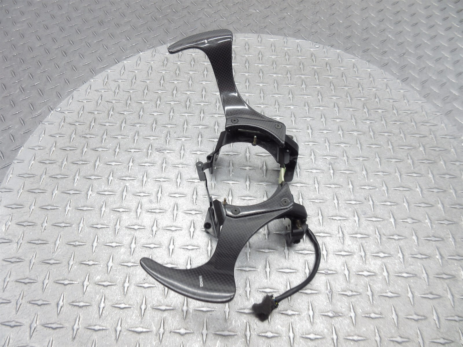 2008 Ferrari F430 Spider 226101 Carbon Fiber Paddle Shifter Shift Lever Assembly