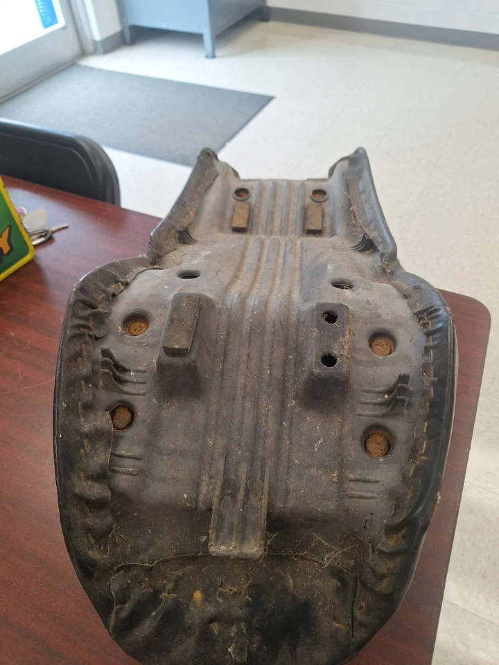 Honda Shadow 500 1984 asiento de motocicleta Foto 2 de 4