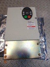 TOSHIBA VFS11-4037PL-WN 1 TRANSISTOR INVERTER 4.0kW-7.2kVA-5HP